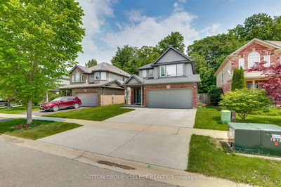 1041 Foxcreek Rd, London North - North S image-0-1