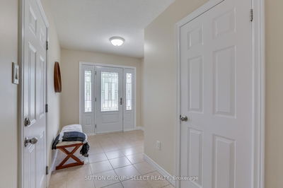 1041 Foxcreek Rd, London North - North S image-0-3