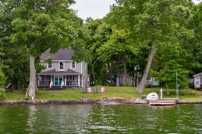 70 Tremont Park Island, Gananoque - The Islands image-0-1