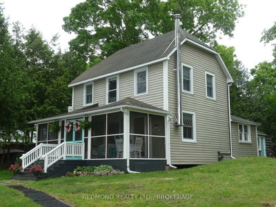 70 Tremont Park Island, Gananoque - The Islands image-0-4