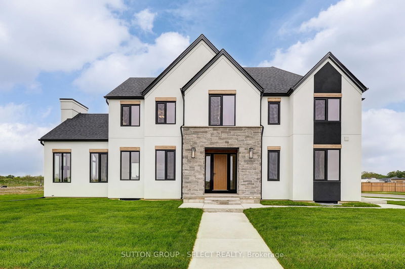 2 Five Stakes St, Southwold - Rural Southwold image-0-0