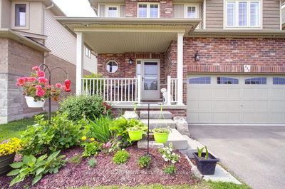 633 Winston Rd, Grimsby - Grimsby Beach image-0-4