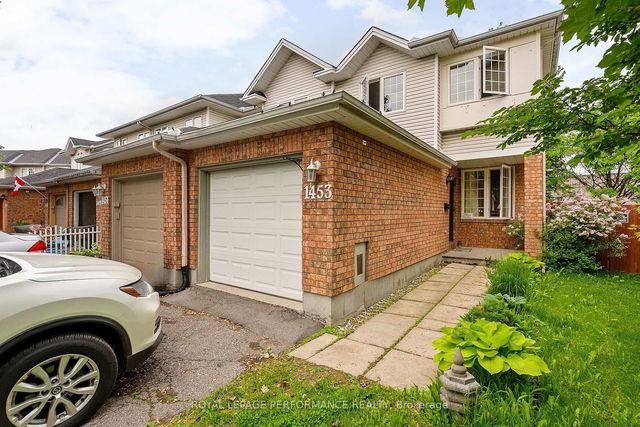 1453 Lynx Crescent