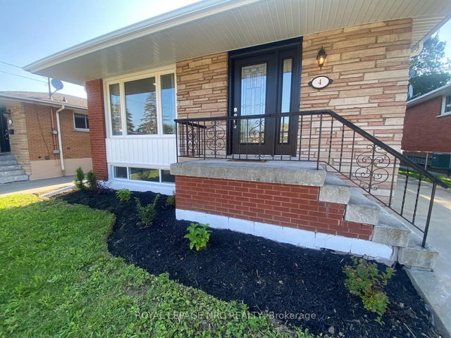 lower - 4 Parklands Drive