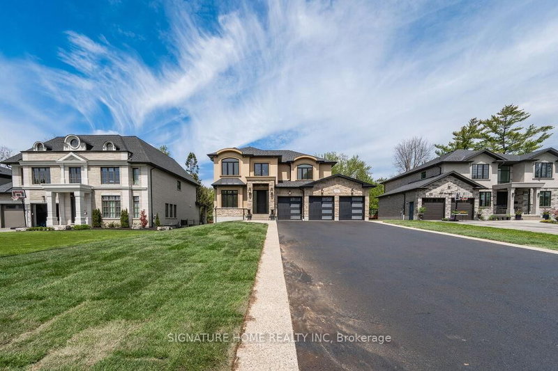 346 Lexington Rd, Waterloo, N2K 1X2 | Image 2