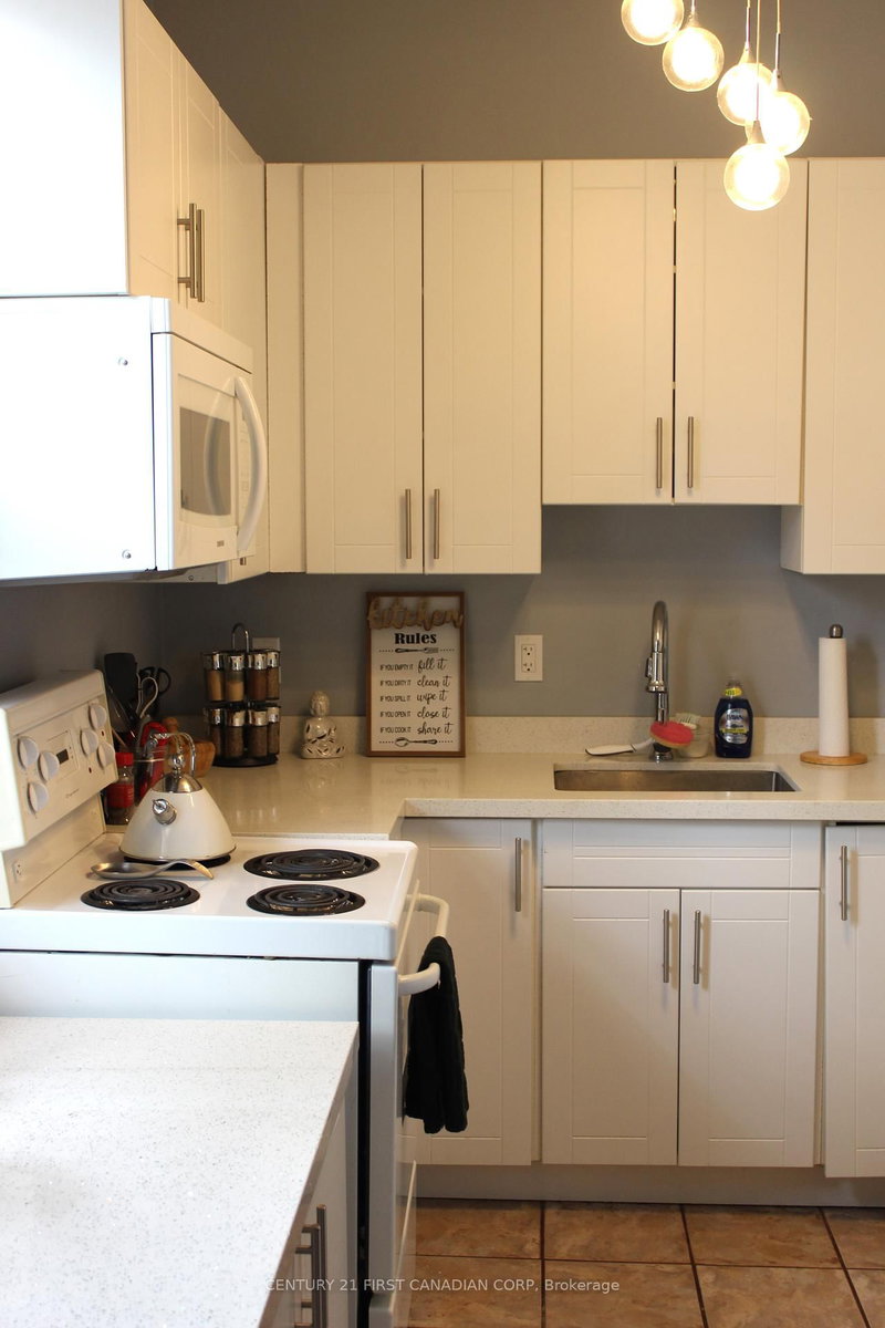 A - 28 Oxford St W, London North, N6H 1R3 | Image 2