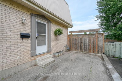 1003 B Nesbitt Cres, Woodstock - North image-0-4
