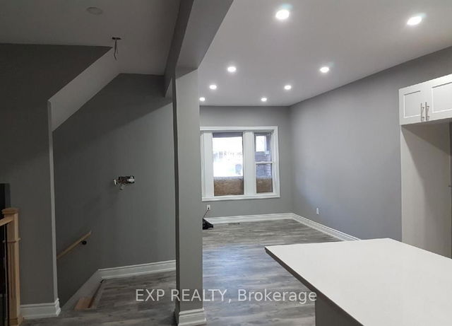 Main - 24 AVALON Place