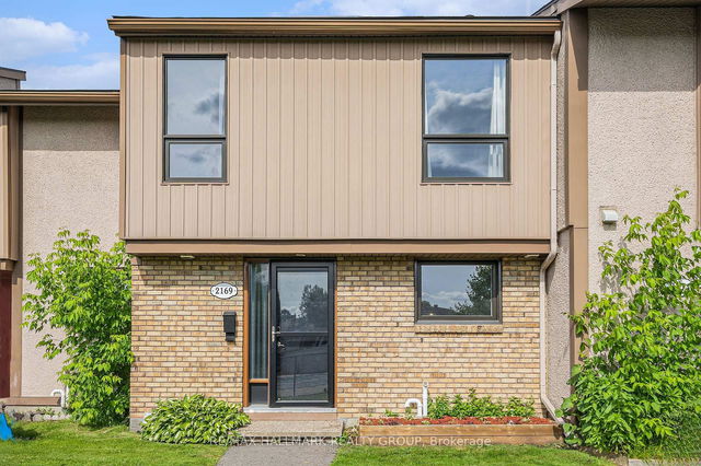 2169 Stonehenge Crescent