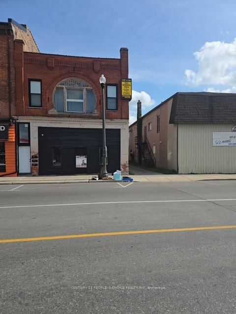 4 - 692 DUNDAS St S, Woodstock, N4S 1E6 | Image 2