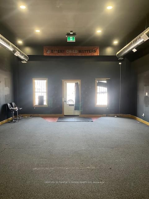 4 - 692 DUNDAS St S, Woodstock, N4S 1E6 | Image 3