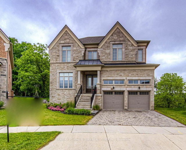 949 Pondcliffe Court