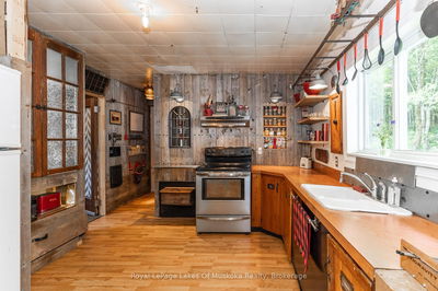 32 Old Rainy Lake Rd, McMurrich/Monteith - Sprucedale image-0-3