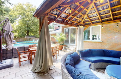 444 Lee Ave, Woodstock - North image-0-4