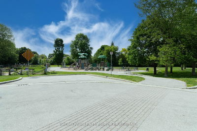 Unit 121 — 35 Mountford Dr, Guelph - Grange Road image-0-3