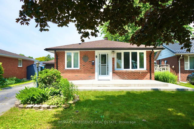 9 Jena Crescent