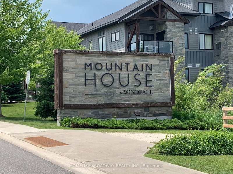 205 - 18 Beckwith Lane, Blue Mountains, L9Y 3B6 | Image 2