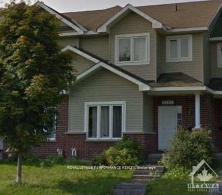 8164 JEANNE D'ARC Boulevard