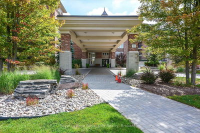 Unit 112 — 71 Bayberry Dr, Guelph - Village By The Arboretum image-0-3