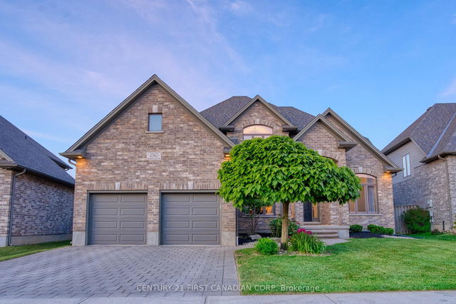 2362 Meadowlands Way