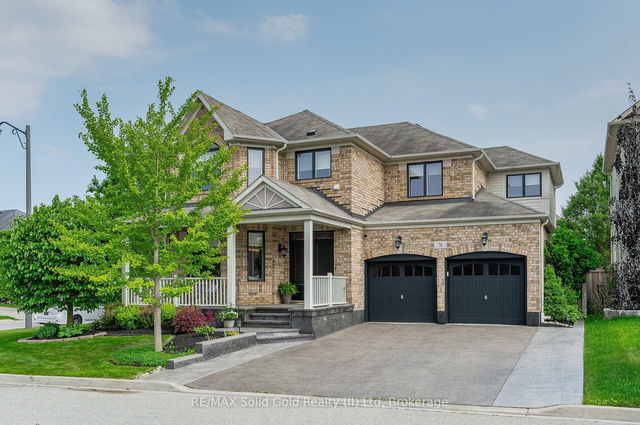 76 Porter Crescent