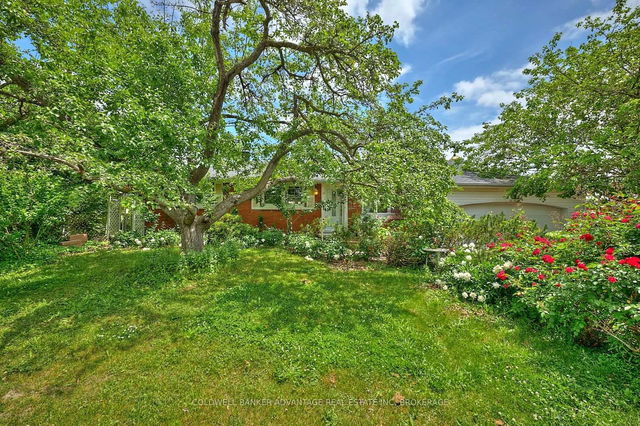 25 Riverview Drive
