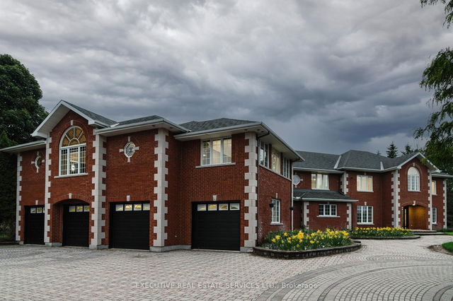 141 KERRY HILL Crescent