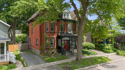 145 Main St, Gananoque - Gananoque