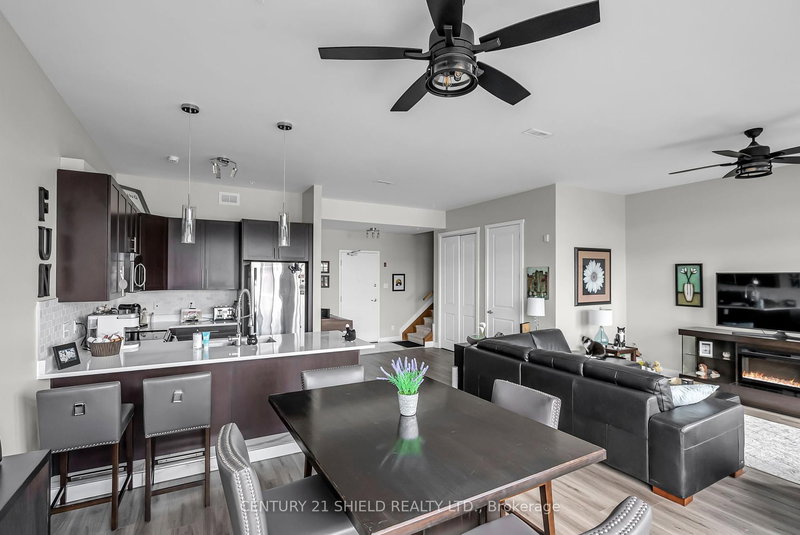 312 - 703 Cotton Mill St, Cornwall, K6H 0E7 | Image 3