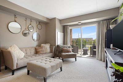 Unit 214 — 45 Kingsbury Sq, Guelph - Pineridge/Westminster Woods