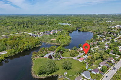 565 Queen St, Gananoque - Gananoque image-0-1