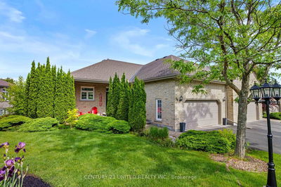 Unit 18 — 227 Carnegie Ave, Peterborough North - 1 University Heights image-0-1