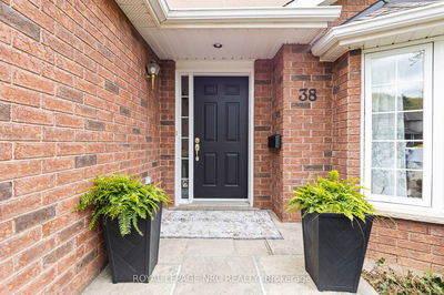 38 Baker Rd, Grimsby - Grimsby East image-0-2