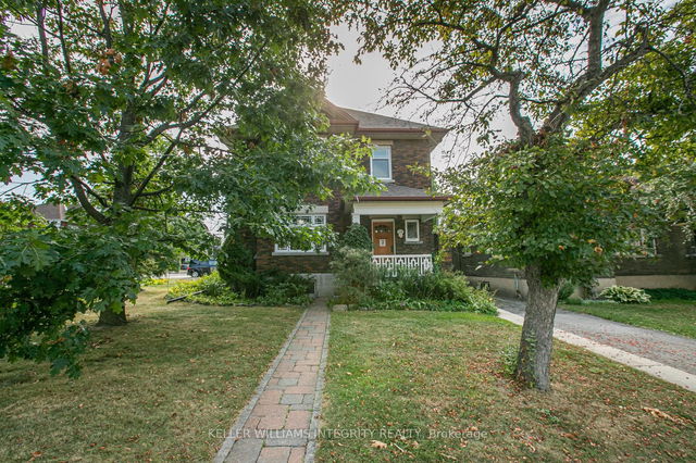3 - 106 Harmer Avenue