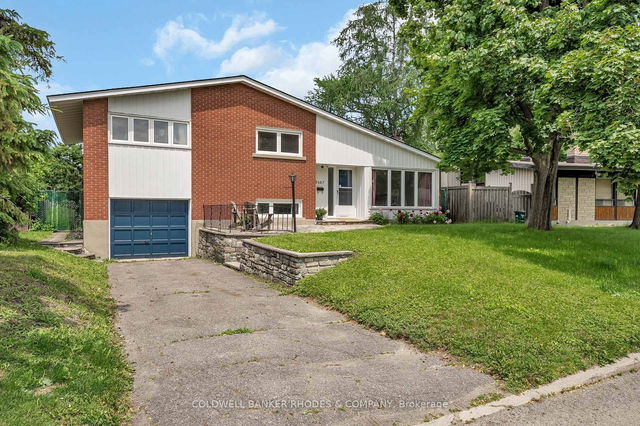 2687 Basswood Crescent