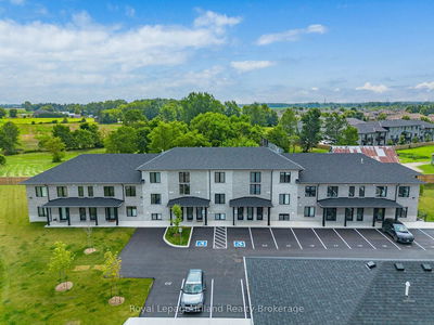 Unit 14 — 3202 VIVIAN LINE 37 Line, Stratford - Stratford image-0-2