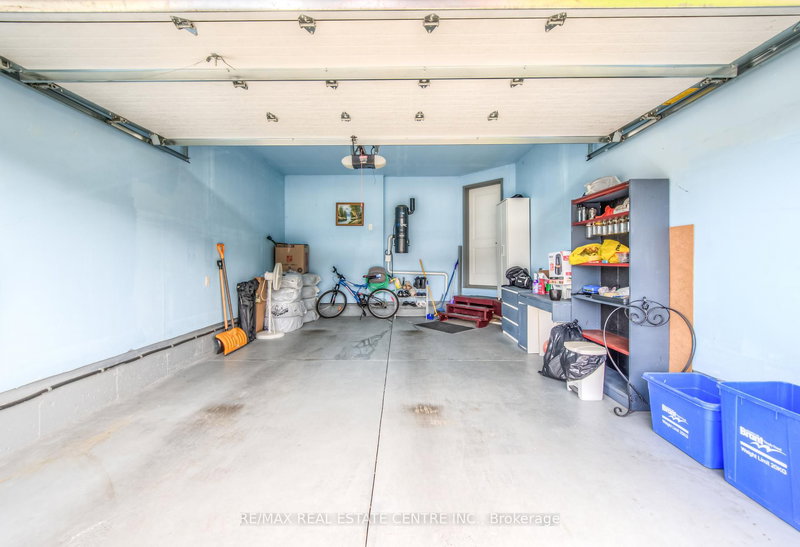 19 Baker Lane, Brant, N3L 0K3 | Image 3