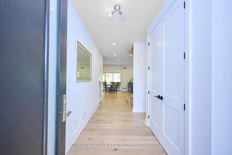 119 Welland Vale Rd, St. Catharines, L2S 3Y2 | Image 3