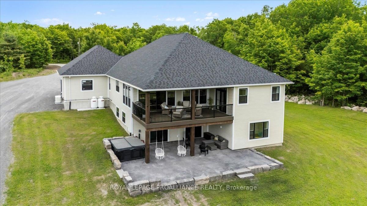 Listing Image 44
