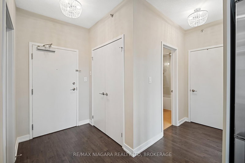 411 - 520 North Service Rd, Grimsby, L3M 4E8 | Image 3