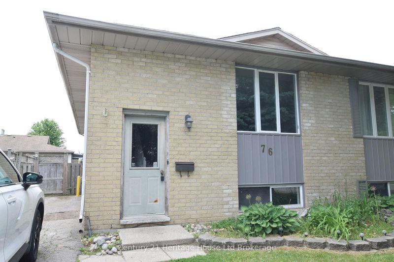 76 Naskapi St, Woodstock - North image-0-0