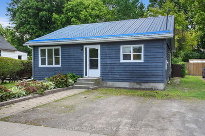 11 Broadway Ave, Brockville - Brockville image-0-2
