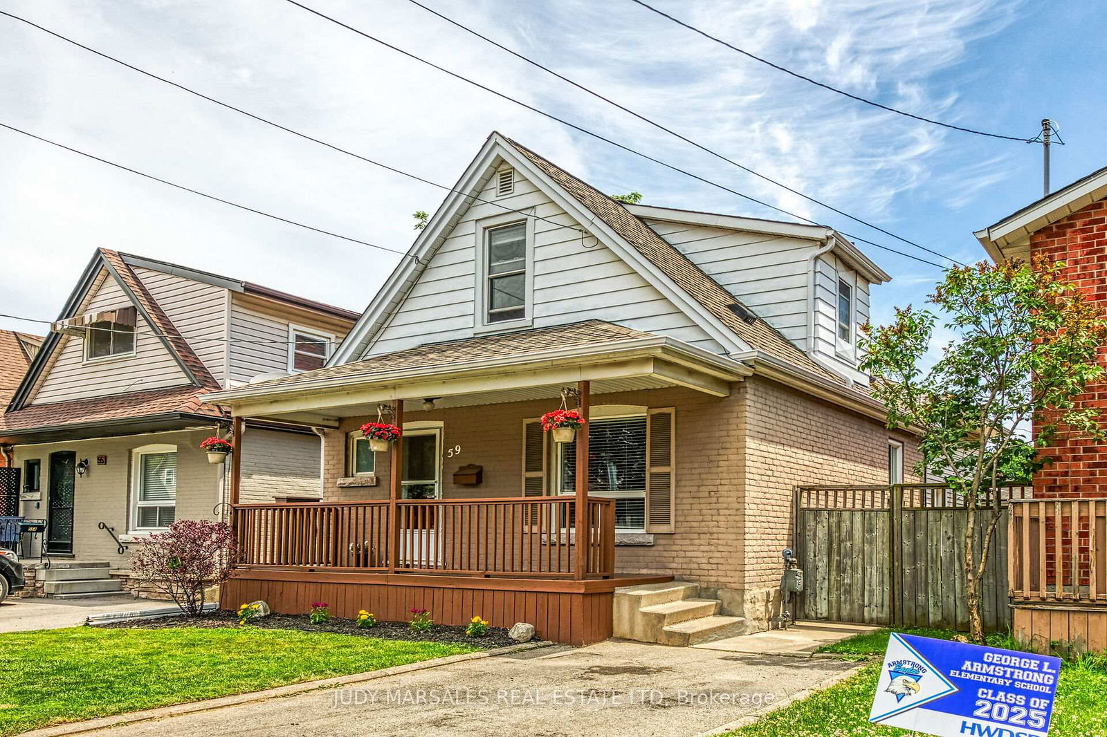 Detached House for sale at 59 East 26th Street, Hamilton, Eastmount, L8V 3C3 - MLS: X12227358