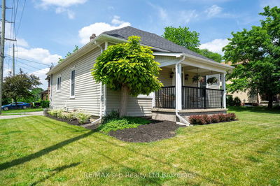 671 Henry St, Woodstock - South