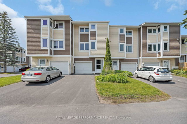302 Salter Crescent