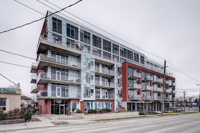 203 - 42 Bridgeport Road E