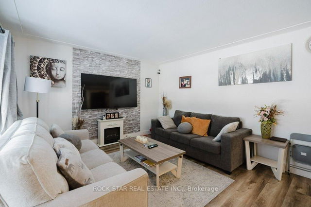 859 Upper Ottawa Street