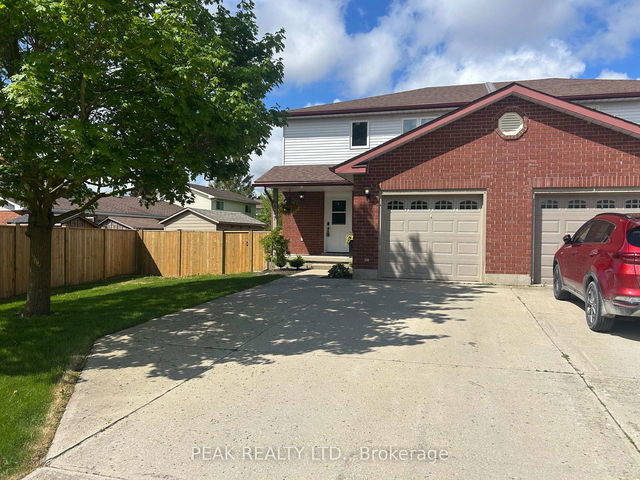 837 Edgar Street W