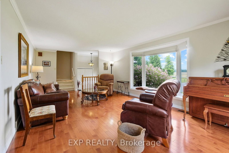 1376 MacDonald Rd, Russell, K4R 0K1 | Image 2