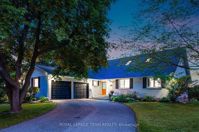 37 PROMENADE Avenue